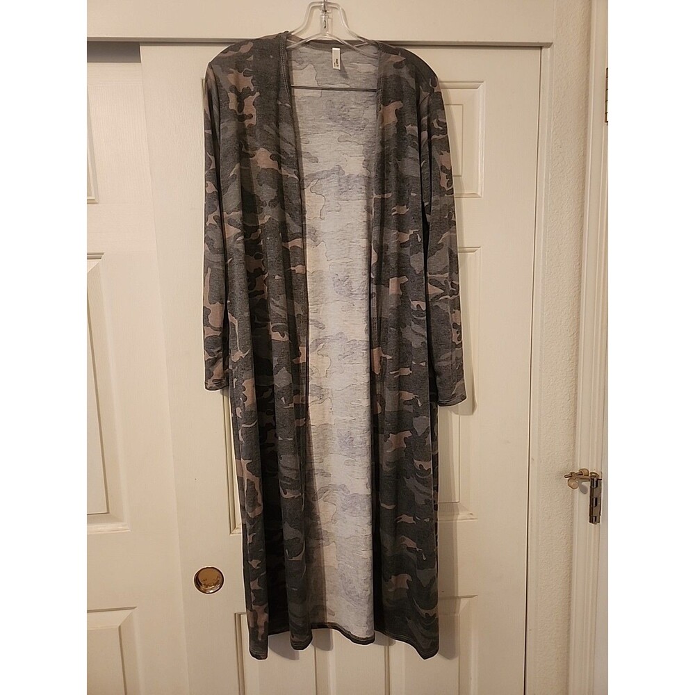 Magic Fit Camo Print Long Sweater Womens Size M Medium Camouflage Knit Cardigan